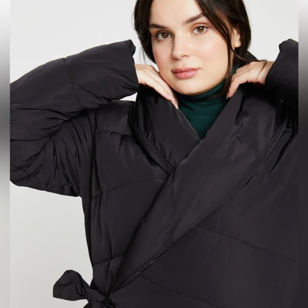 Universal Standard Puffer Coat - image 5